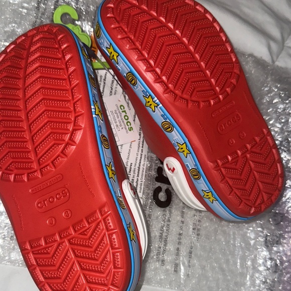 CROCS light up Kids Red Cartoon Clogs - Picture 4 of 5
